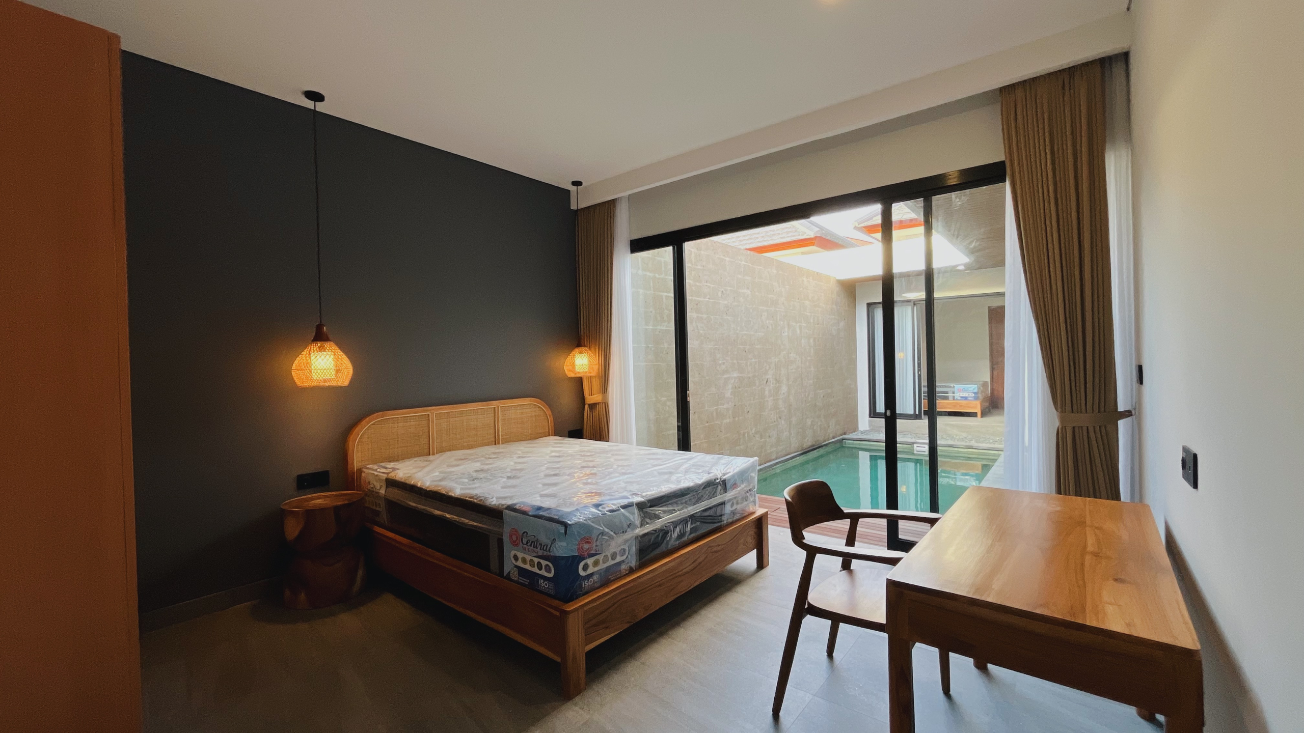 562A12DC B210 4F6F A271 3CFD095D6423