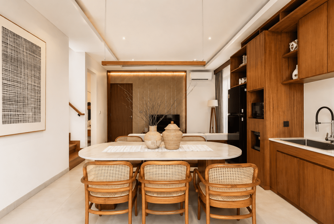 Dining Area 2