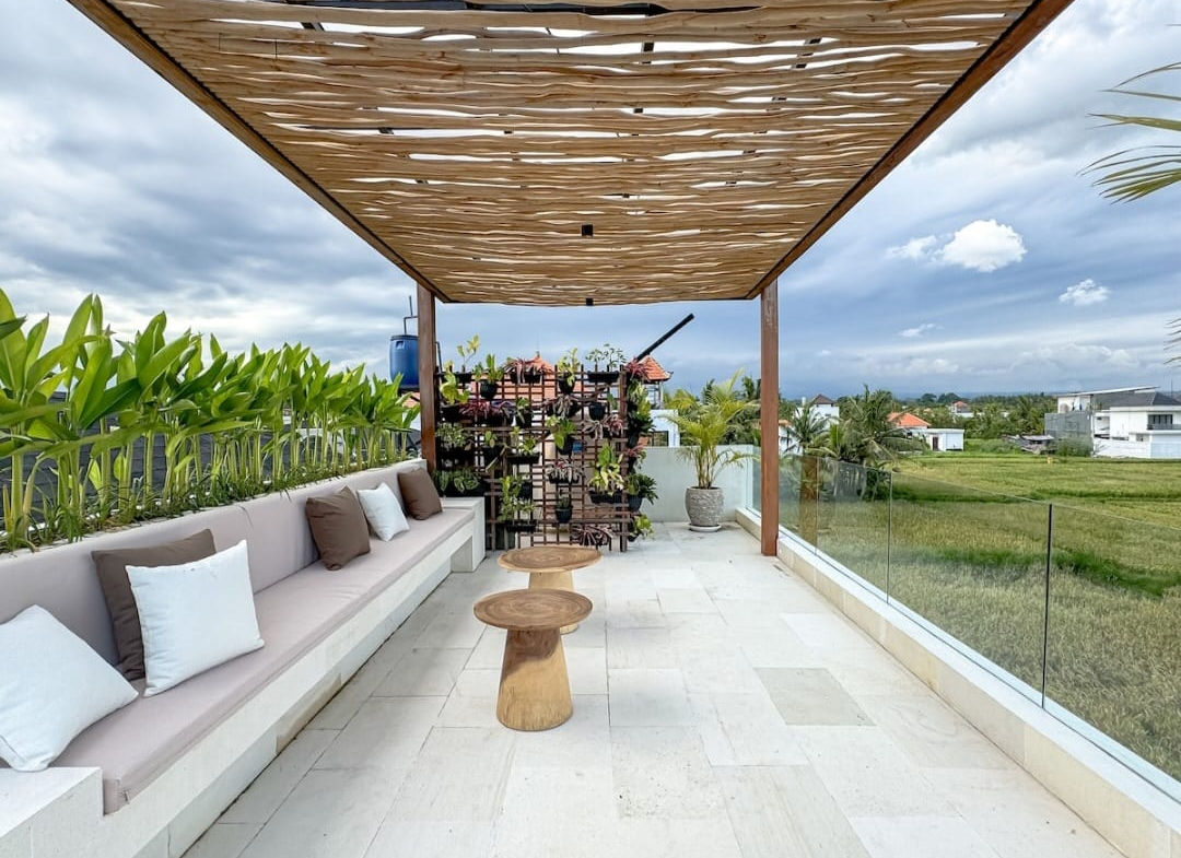 WhatsApp Image 2025 05 21 at 11.49.23 1