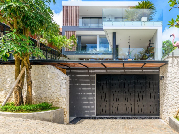 WhatsApp Image 2025 06 05 at 11.37.22 1