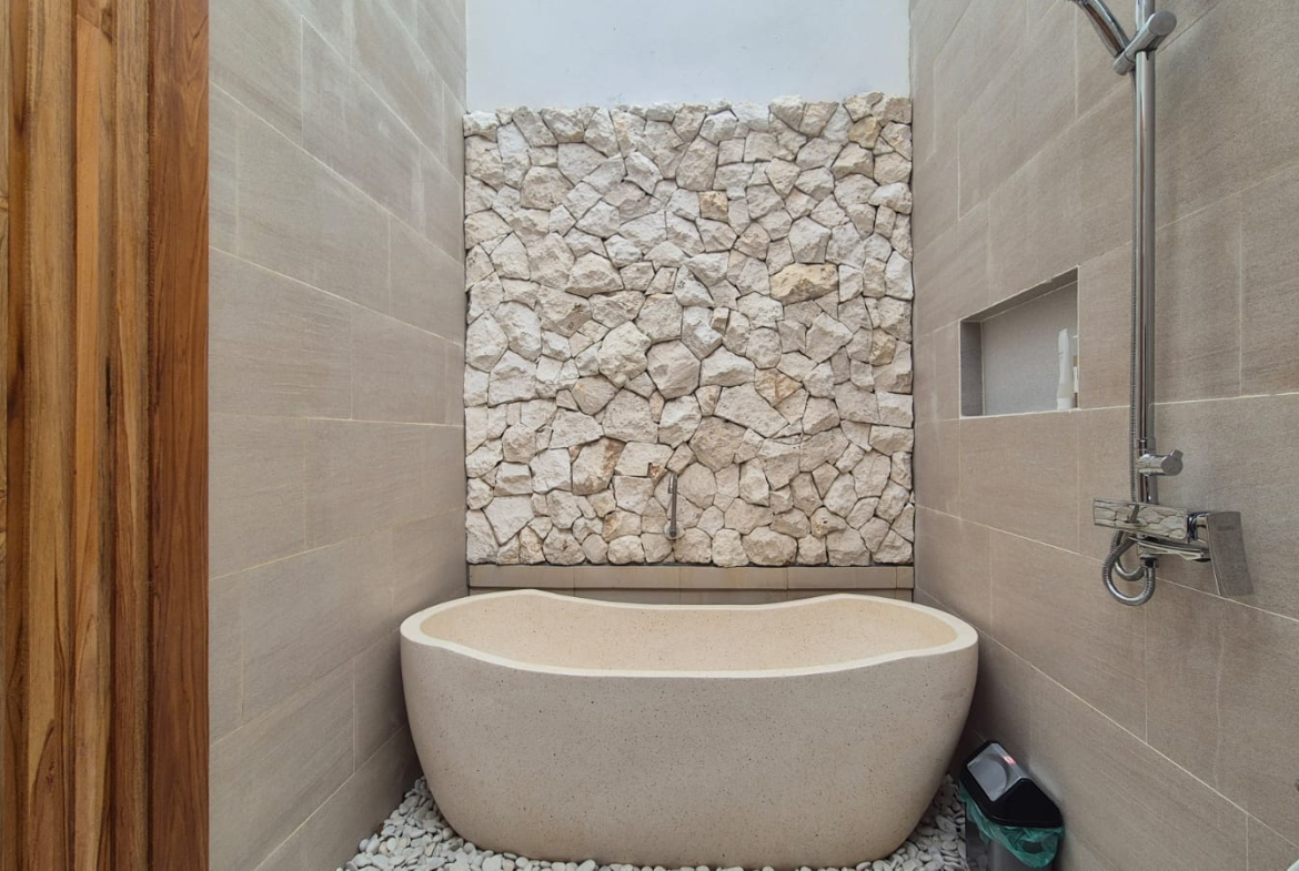 WhatsApp Image 2025 07 07 at 16.54.36 1