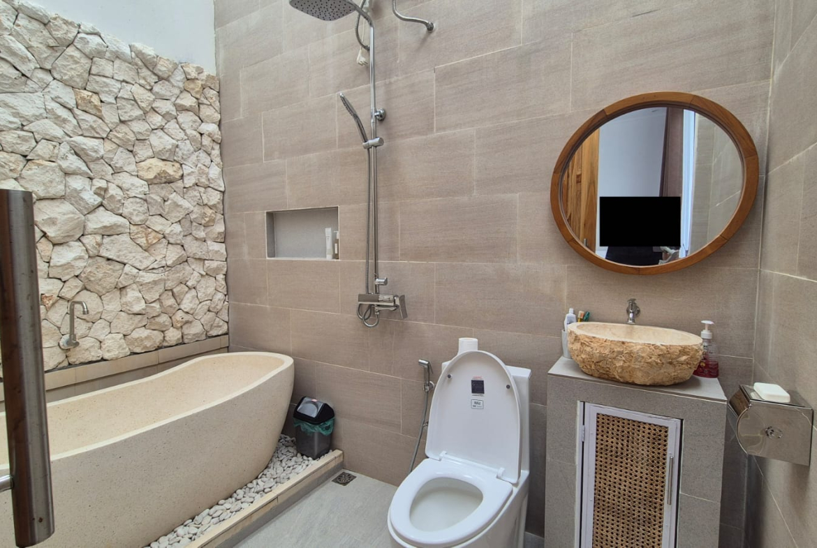 WhatsApp Image 2025 07 07 at 16.54.37 1