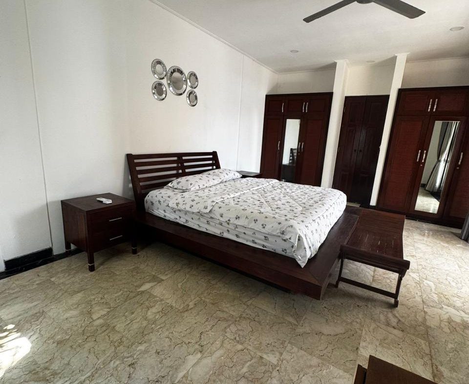 WhatsApp Image 2025 08 18 at 22.10.22 (1)