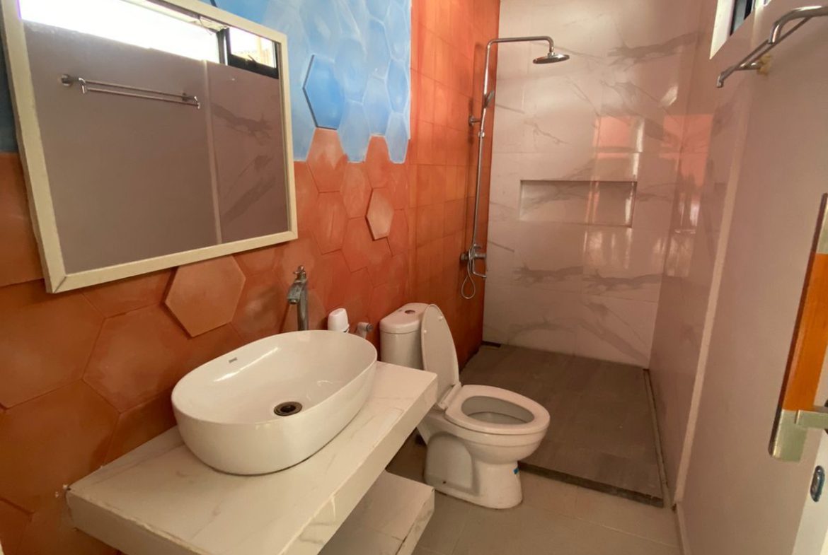 WhatsApp Image 2025 08 21 at 21.00.21 (1)