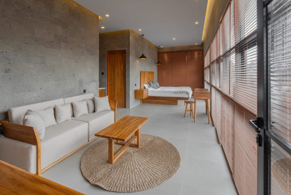 WhatsApp Image 2025 08 22 at 11.04.13 (1)