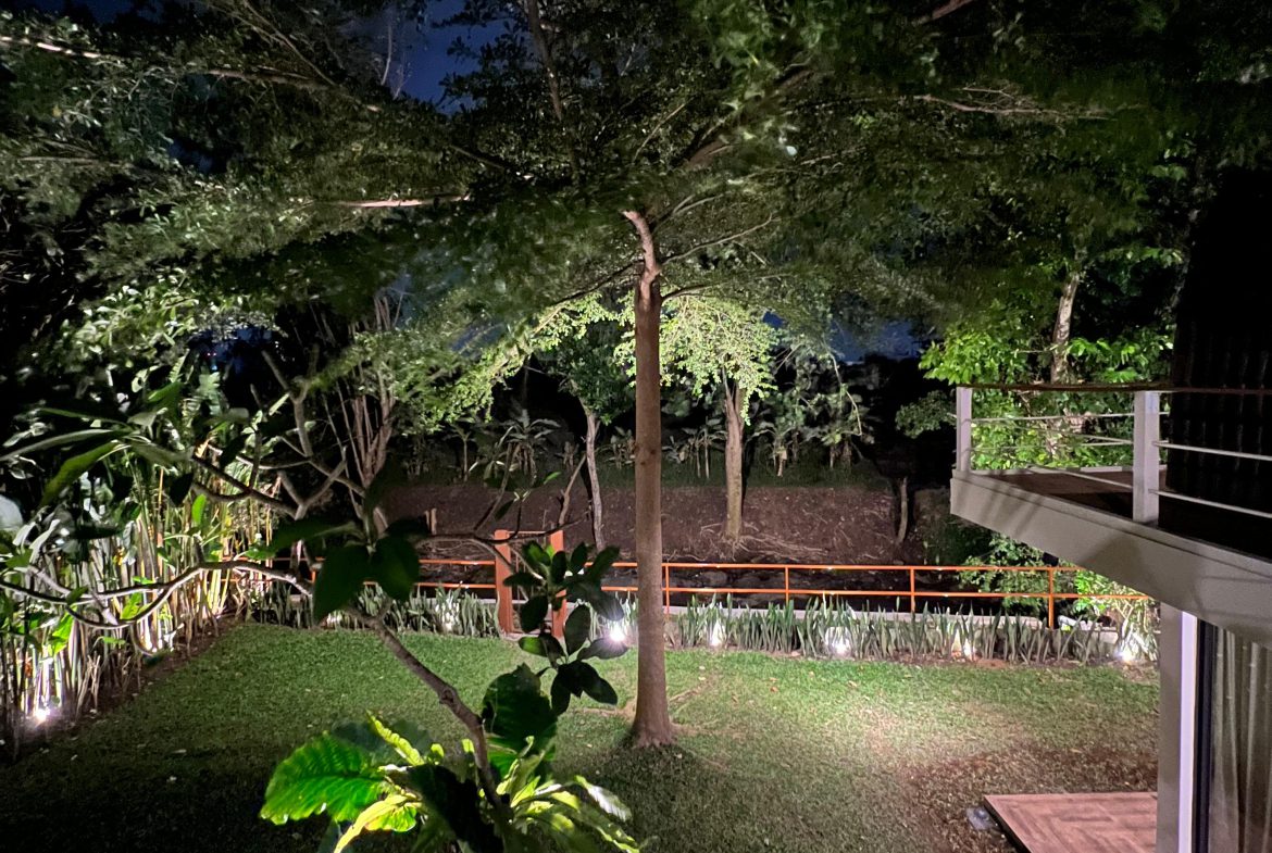 WhatsApp Image 2025 10 18 at 10.46.08 AM