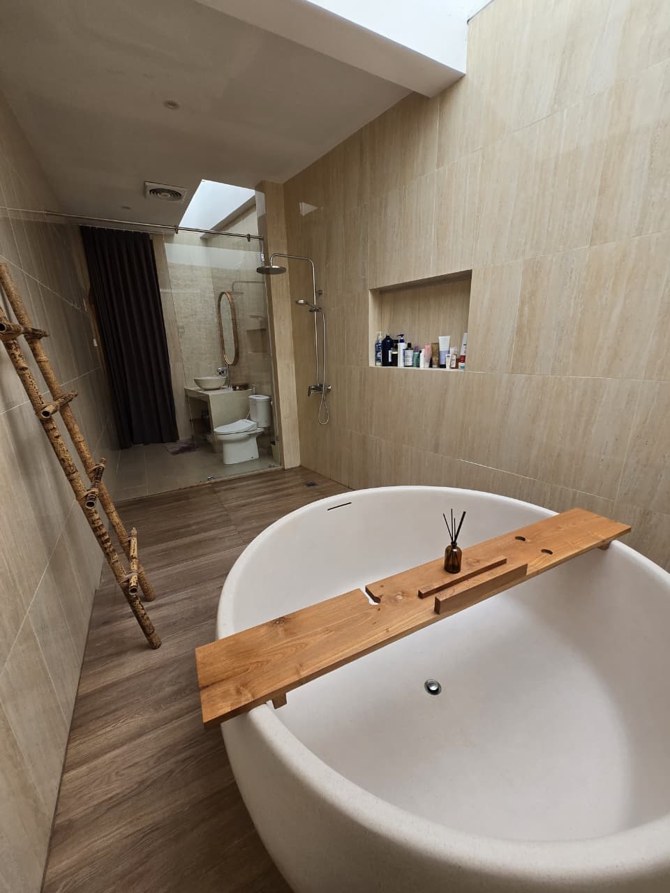 WhatsApp Image 2025 10 20 at 14.08.45