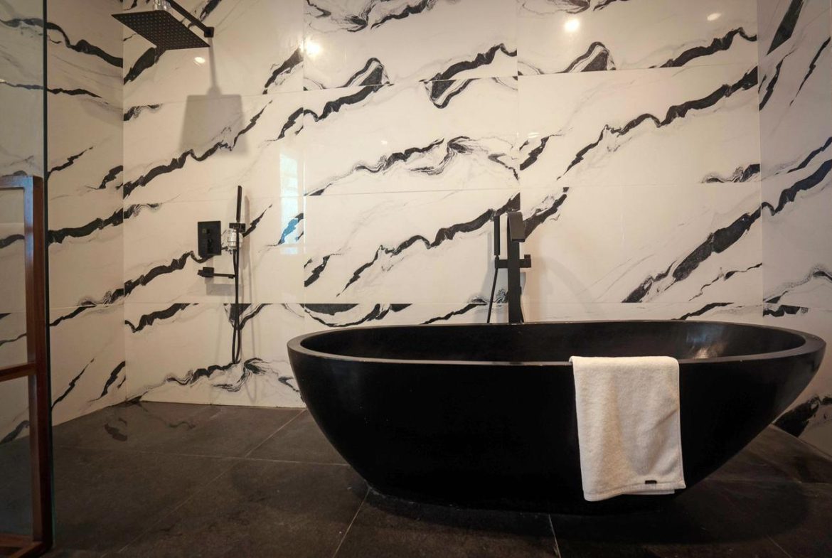 WhatsApp Image 2025 10 25 at 1.44.26 PM (1)