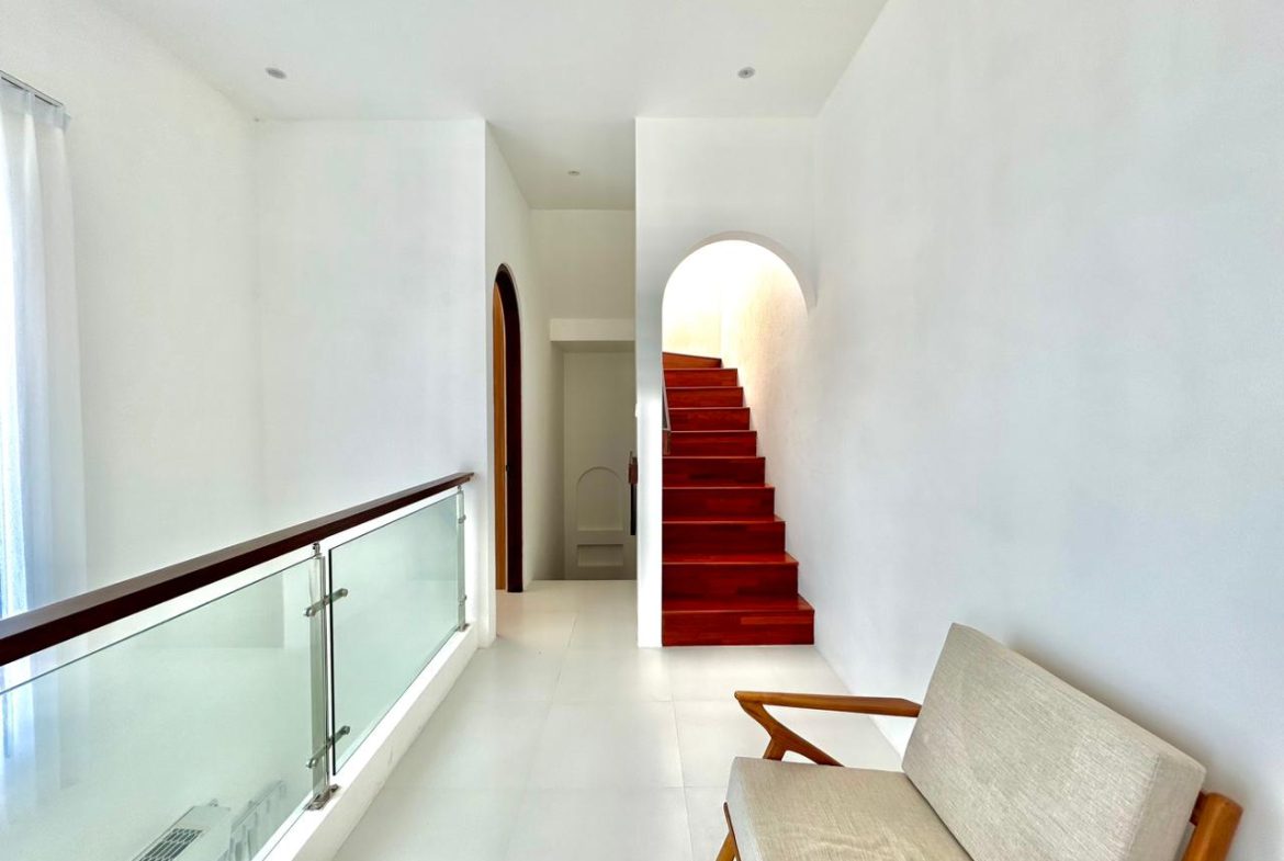 WhatsApp Image 2025 11 07 at 10.37.54 AM (1)