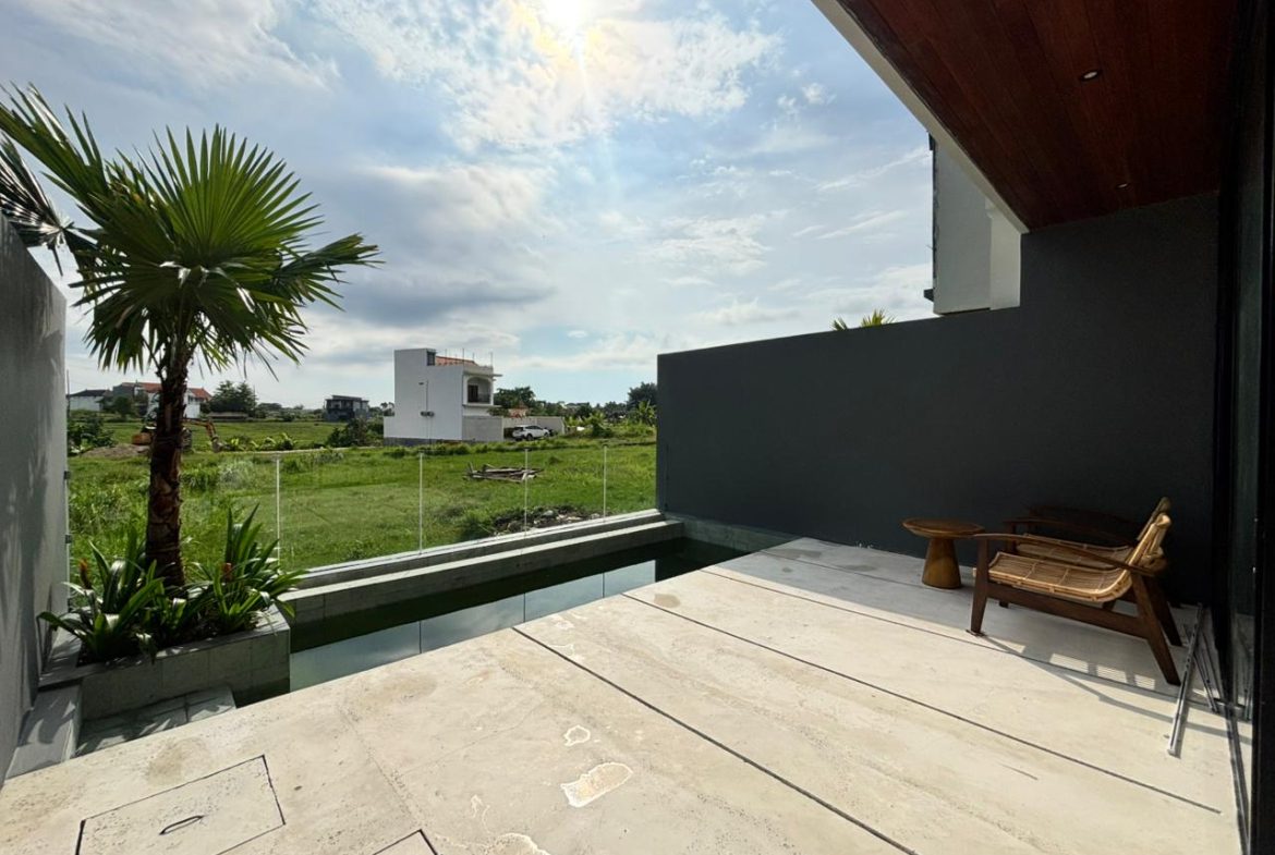 WhatsApp Image 2025 11 12 at 19.44.41 (1)