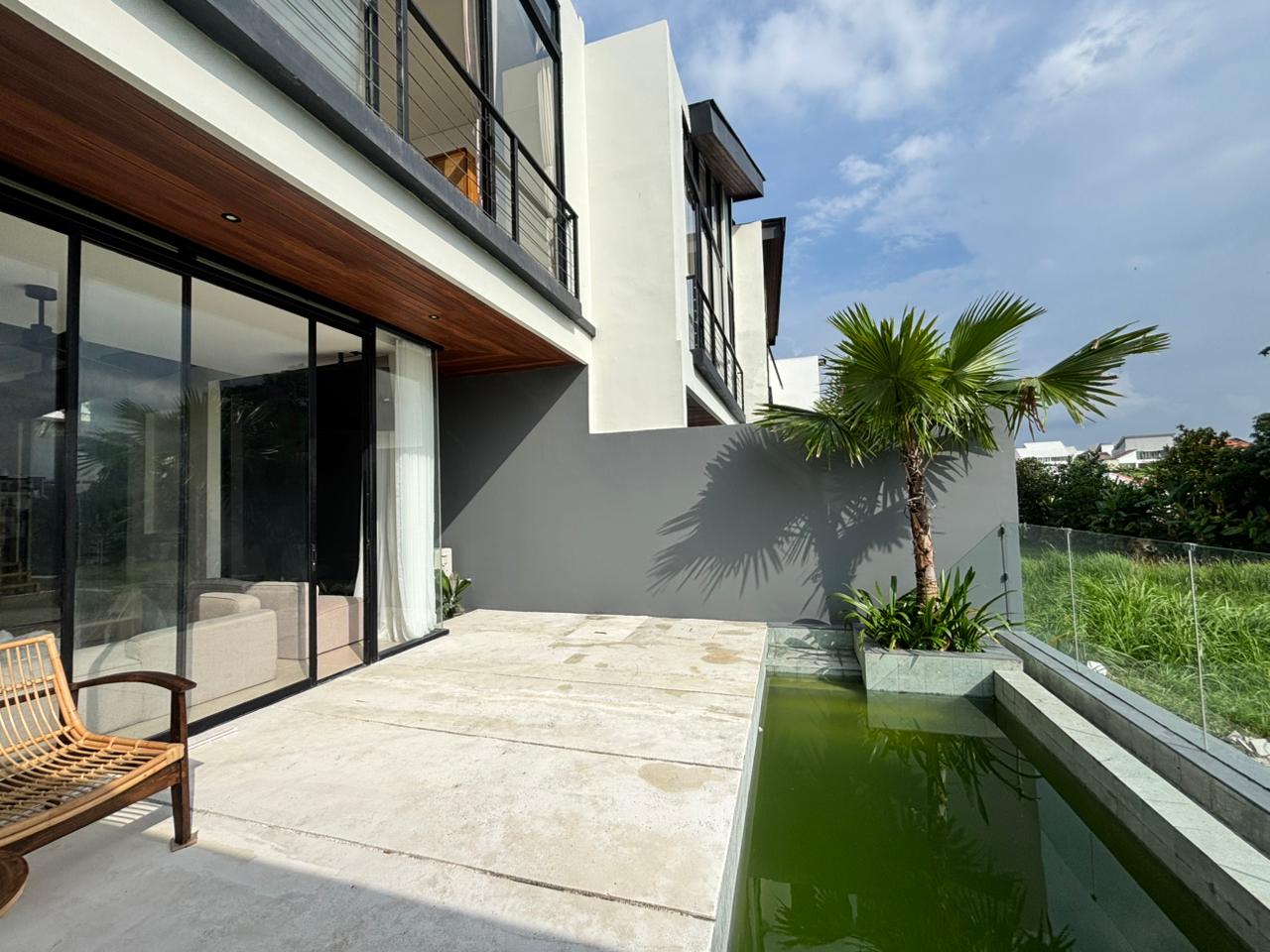 WhatsApp Image 2025 11 12 at 19.44.42