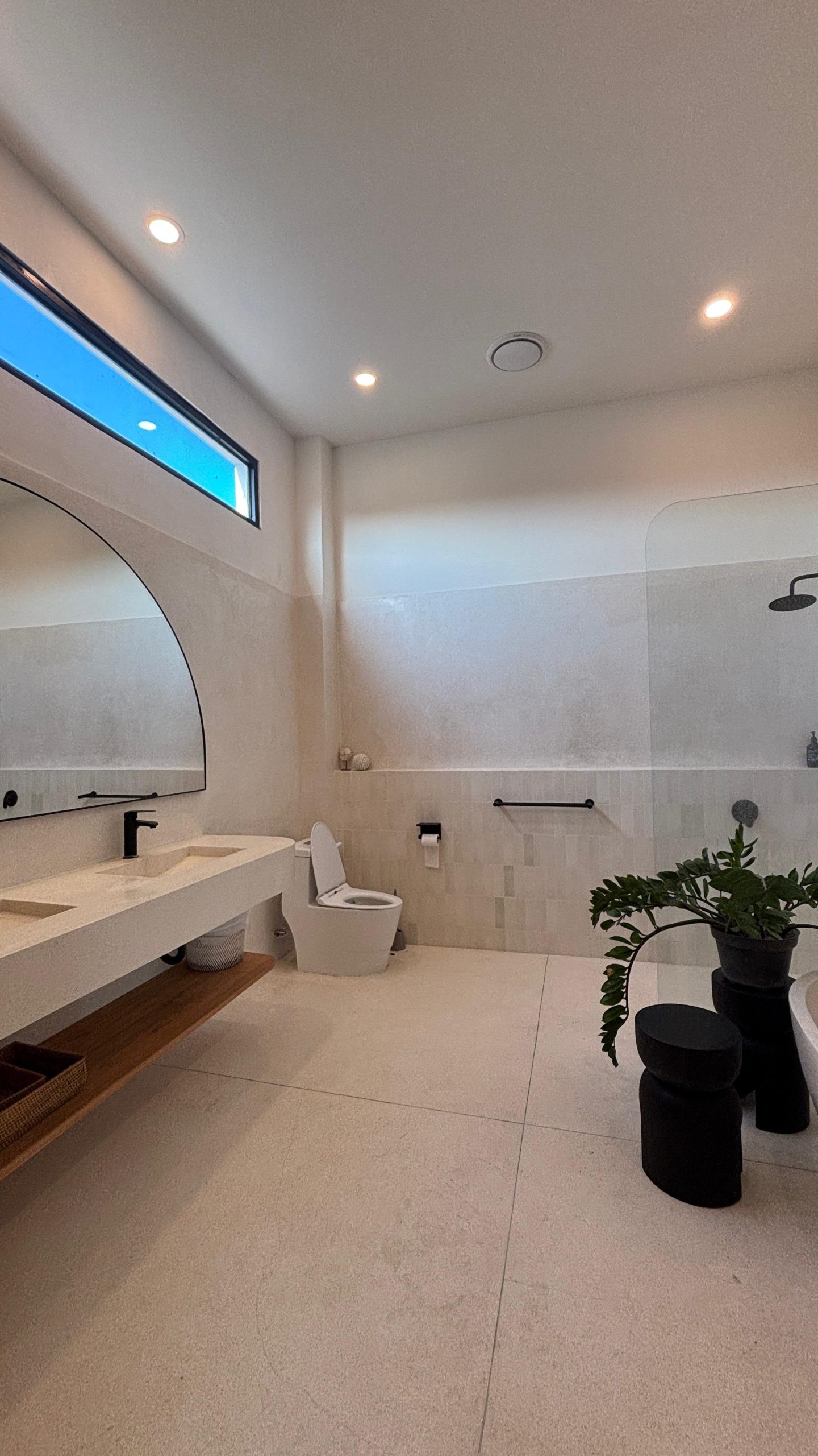 WhatsApp Image 2025 11 15 at 16.19.07