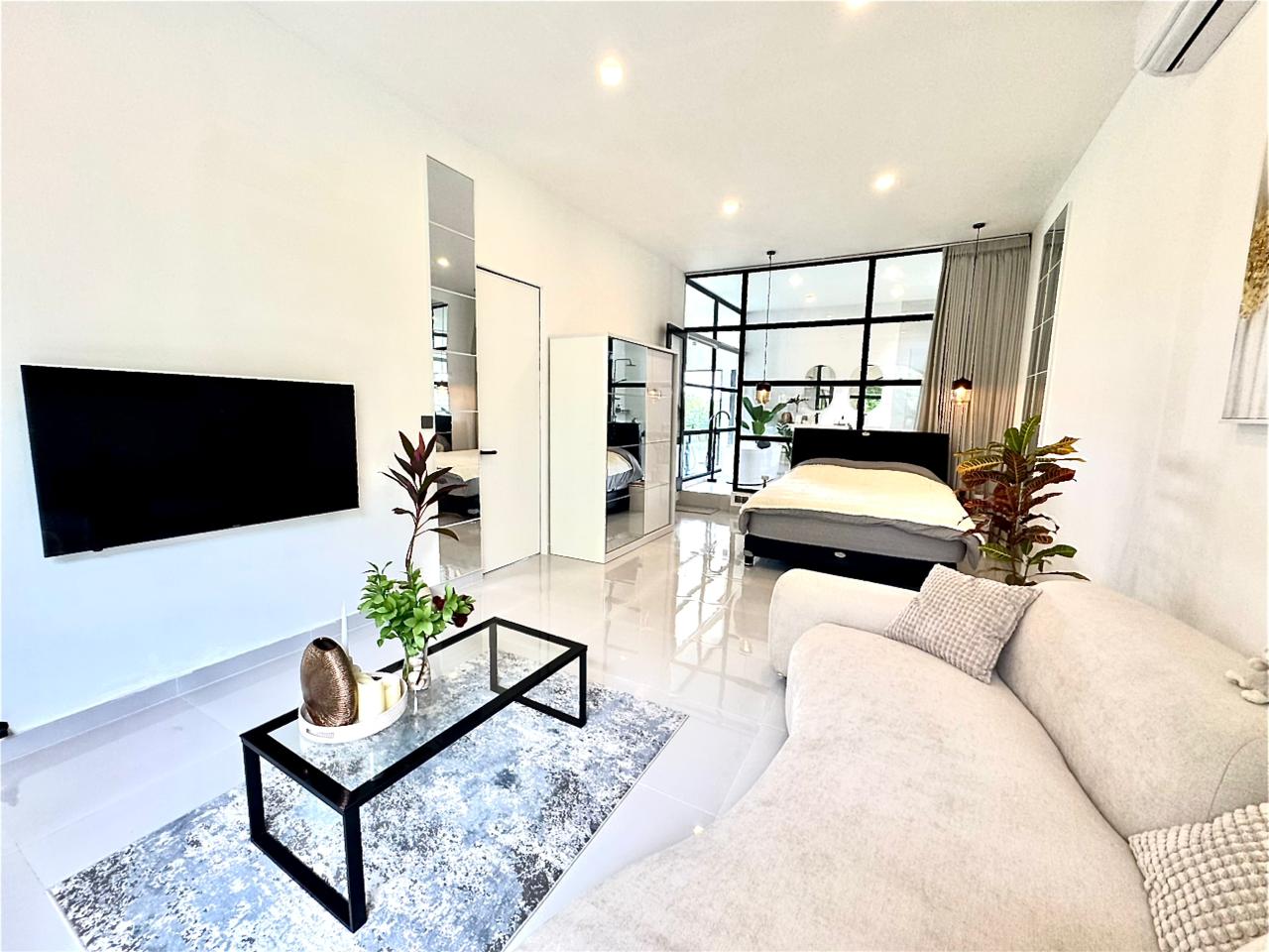 WhatsApp Image 2026 01 18 at 12.55.00