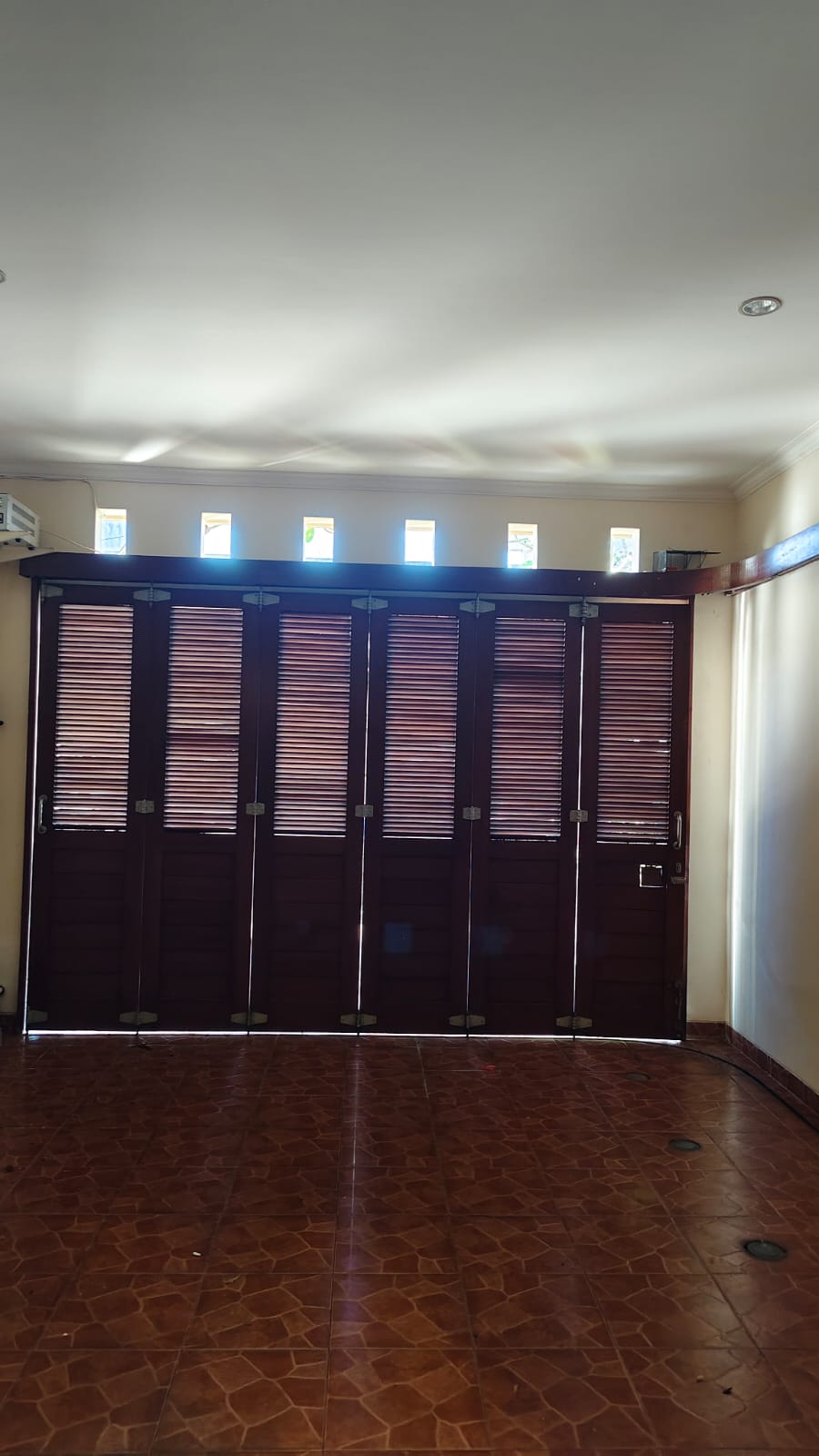 WhatsApp Image 2026 04 06 at 11.01.22 (1)