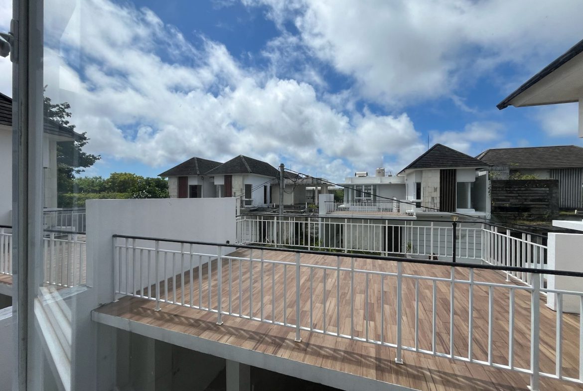 WhatsApp Image 2026 04 16 at 10.26.07